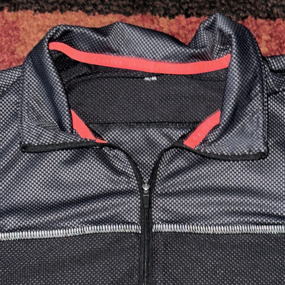 Calvin Klein Performance 1/4 zip pullover - Picture 2 of 6